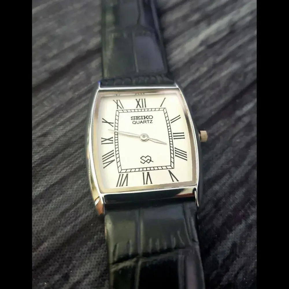 Vintage Mens Tank Barrel Silver White Watch New Mvt &‎ Batt